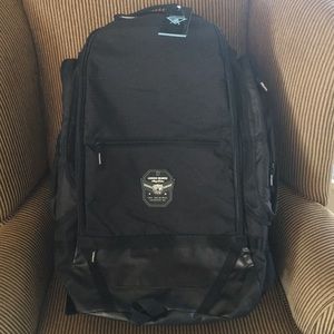 Lacrosse backpack. Unisex Black Oversized NWT.